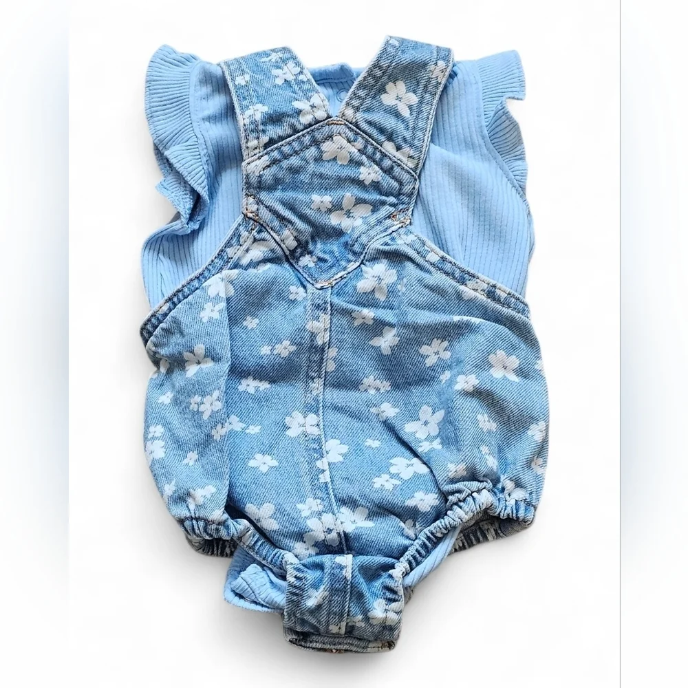 Old Navy Baby Girl Floral Denim Overall Set with Matching Blue Onesie Size 0–3